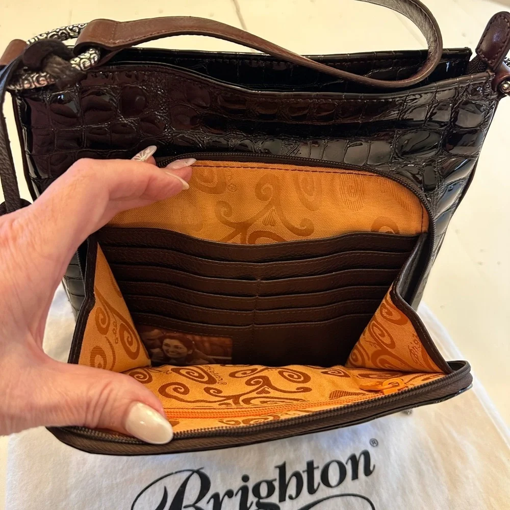 Brighton SONNY Dark Brown Croc-Embossed Patent Organizer Bag W/Dust Bag - NWOT